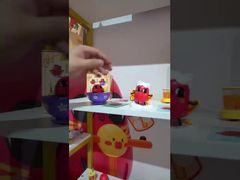 ART TOY üreticisi özel koleksiyon oyuncakları konusunda uzmanlaşmıştır.