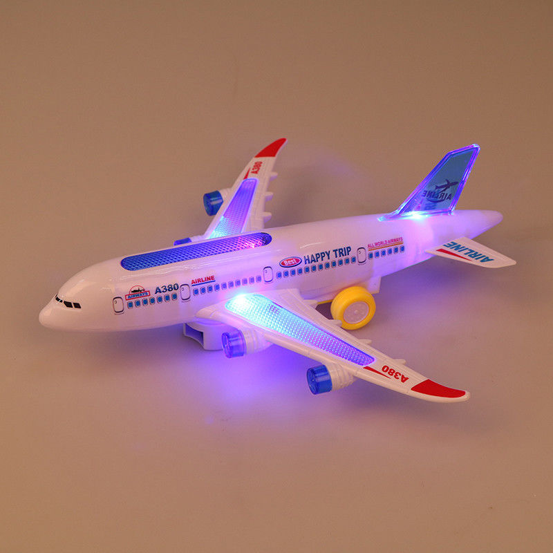 DIY Montaj Airbus Uçak Otomatik Pilot Flaş Ses Müzik Aydınlatma Oyuncaklar Elektrikli Uçak Oyuncağı Çocuklar Çocuklar