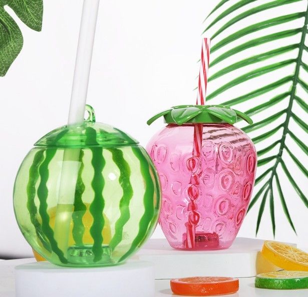 Kişiselleştirilmiş Plastik Meyve Şekilli Kupa ile Saman Sütü Çay Kupa Taşınabilir Meyve Şişesi