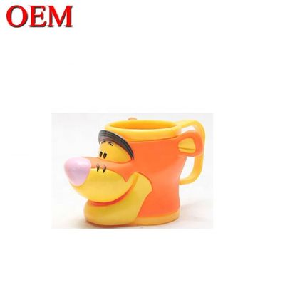Özel Yükseklik Kalite Ekoloji dostu 3D Figure Cup Ice Cute Cartoon Toy Cream Mug