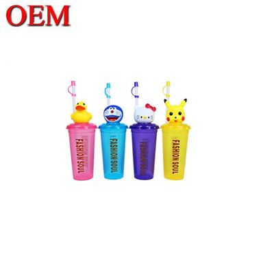 Özel üreticisi özel plastik pvc vinil oyuncaklar Özel Plastik fincan fincanları